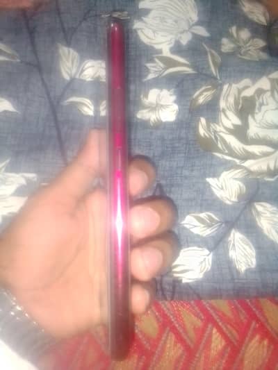 Vivo V19