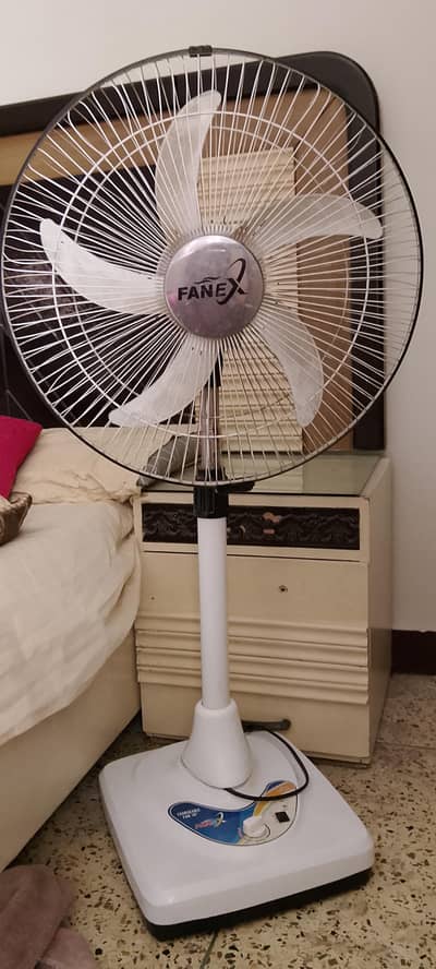 charging fan