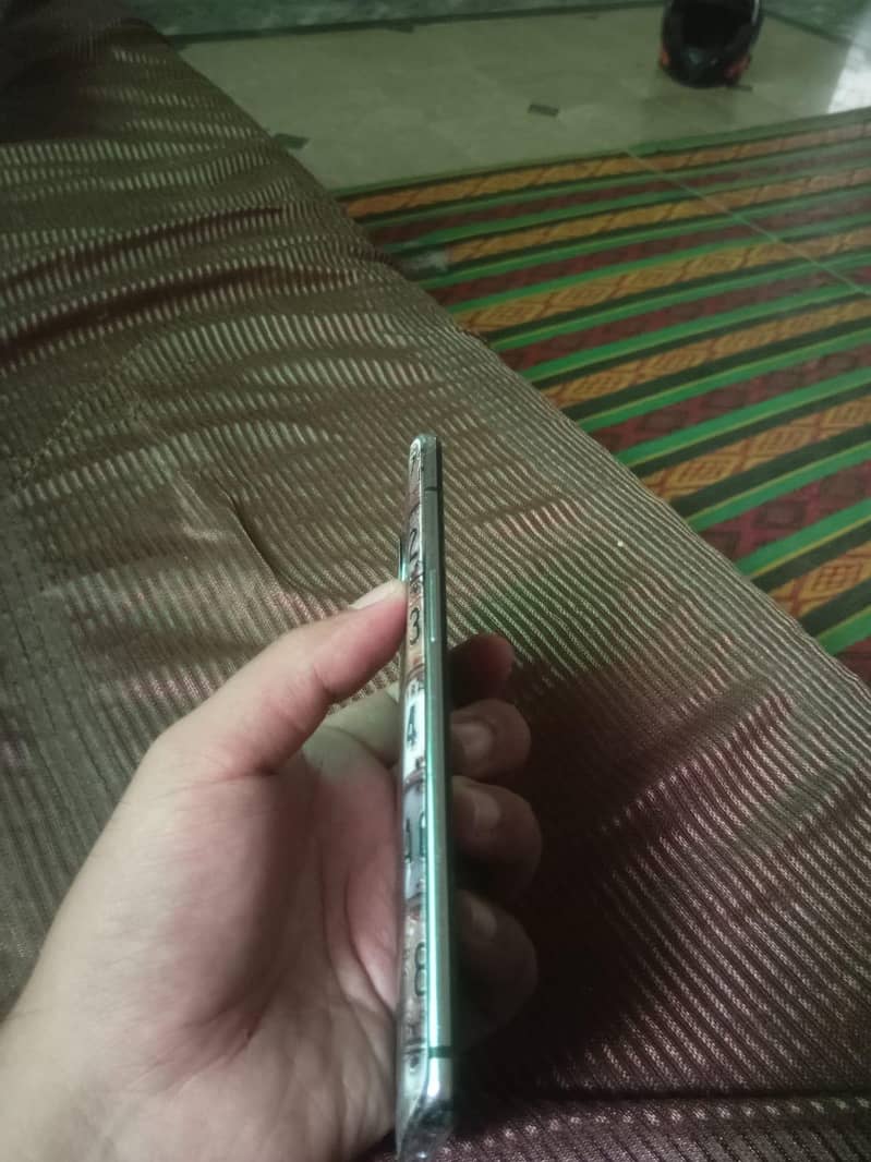 One Plus 7T 5