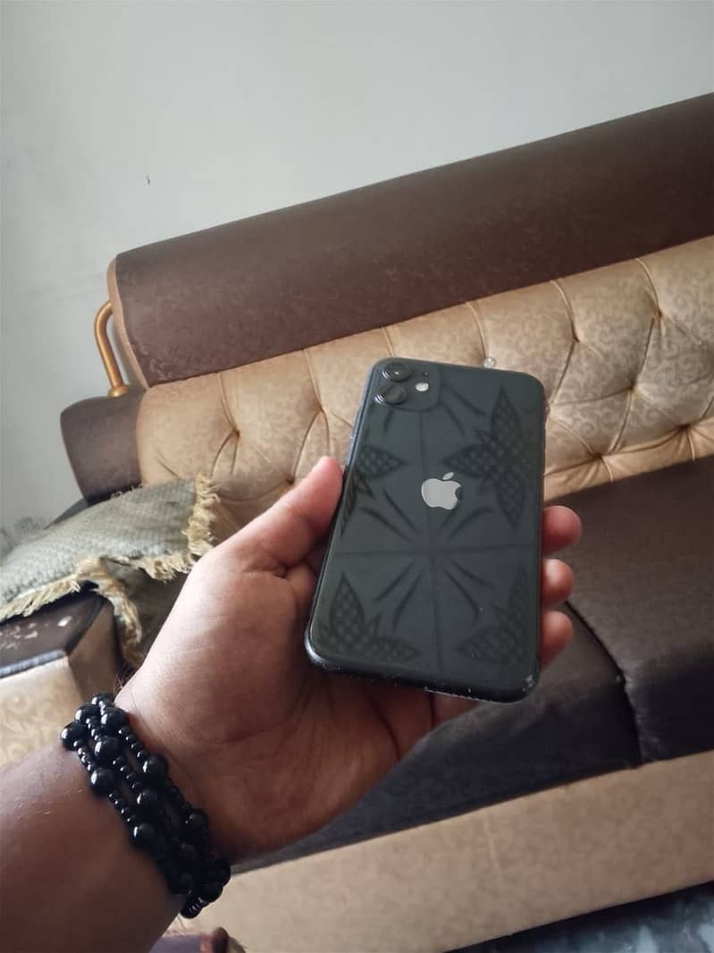 Apple iPhone 11 1