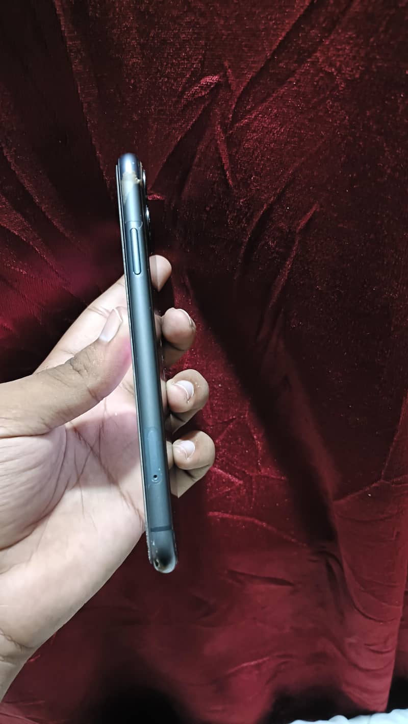 Apple iPhone 11 1