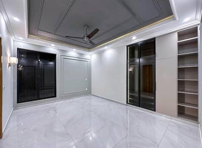 7 Marla House