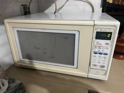 Dawlance Microwave oven 62 Litters