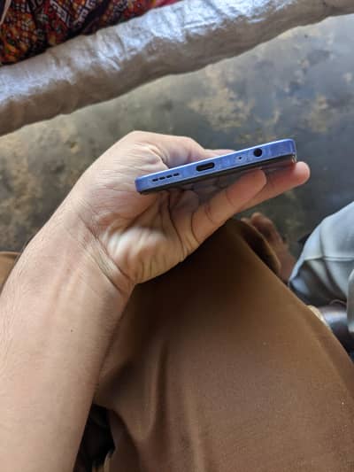Infinix HOT 60i