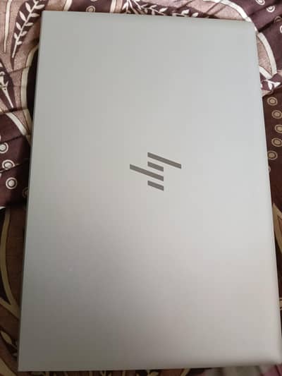 HP EliteBook 830 G7