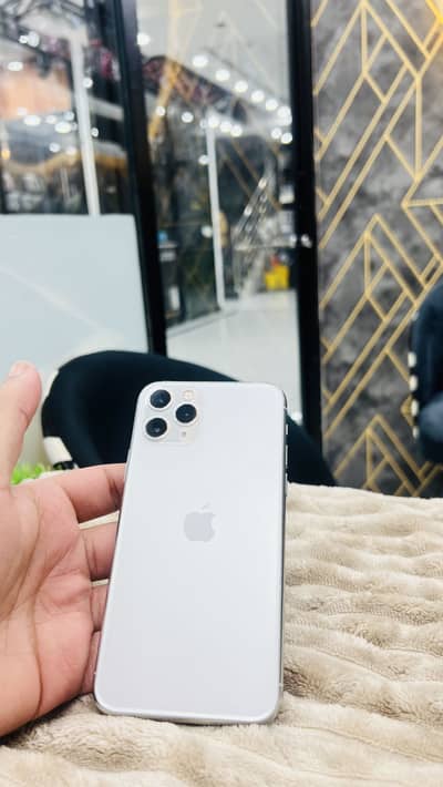 Apple iPhone 11 Pro