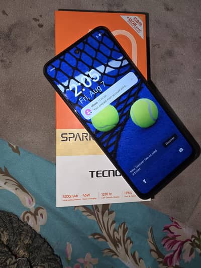 Tecno spark 40