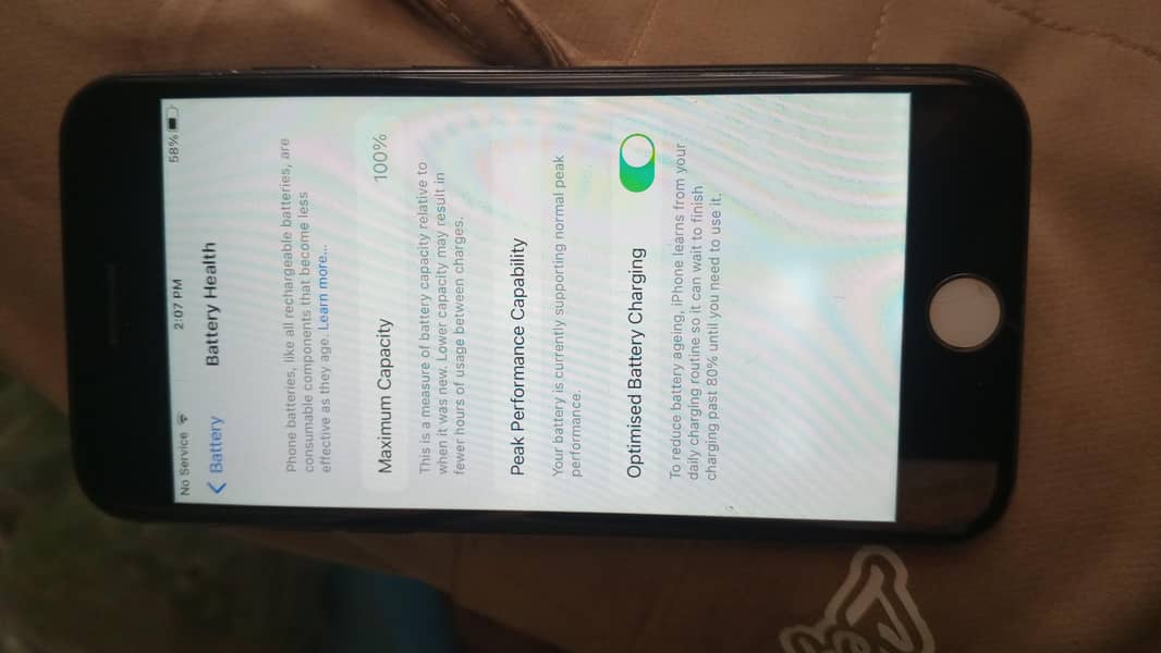 Apple iPhone 7 0