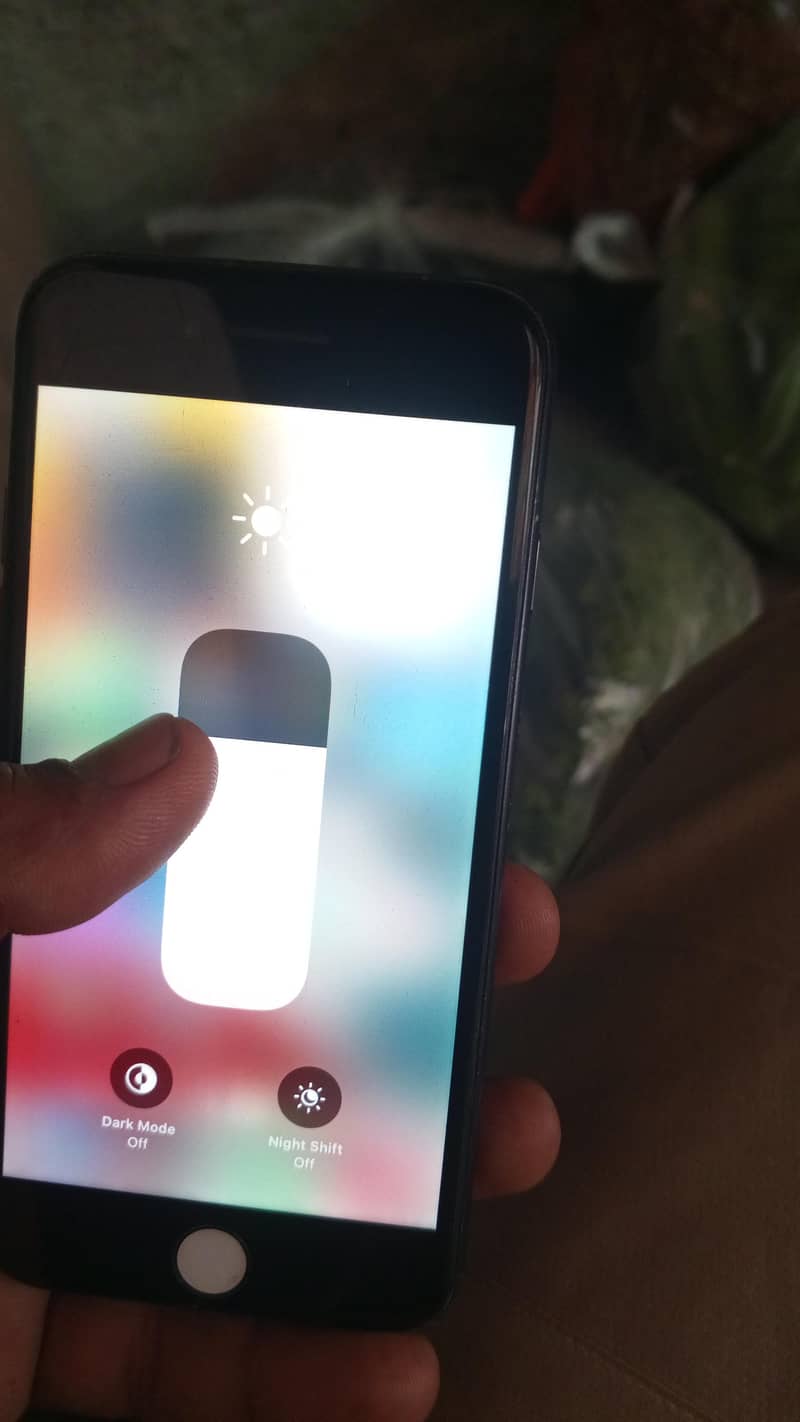 Apple iPhone 7 3