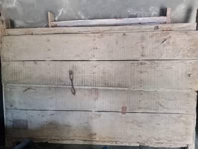  Doors