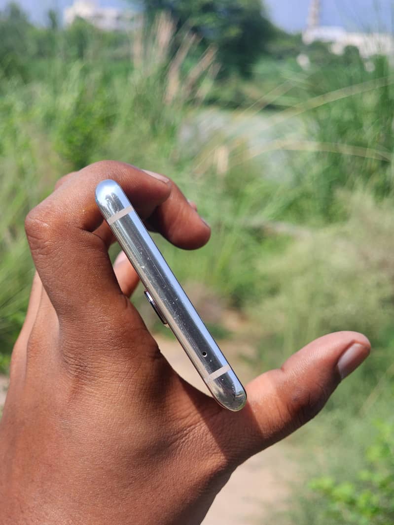 One Plus 8 4