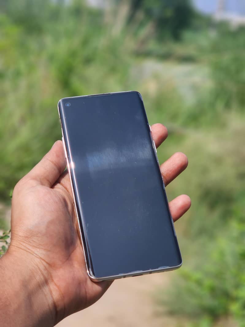 One Plus 8 5