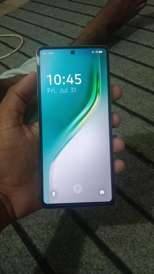 Tecno CAMON 30 8