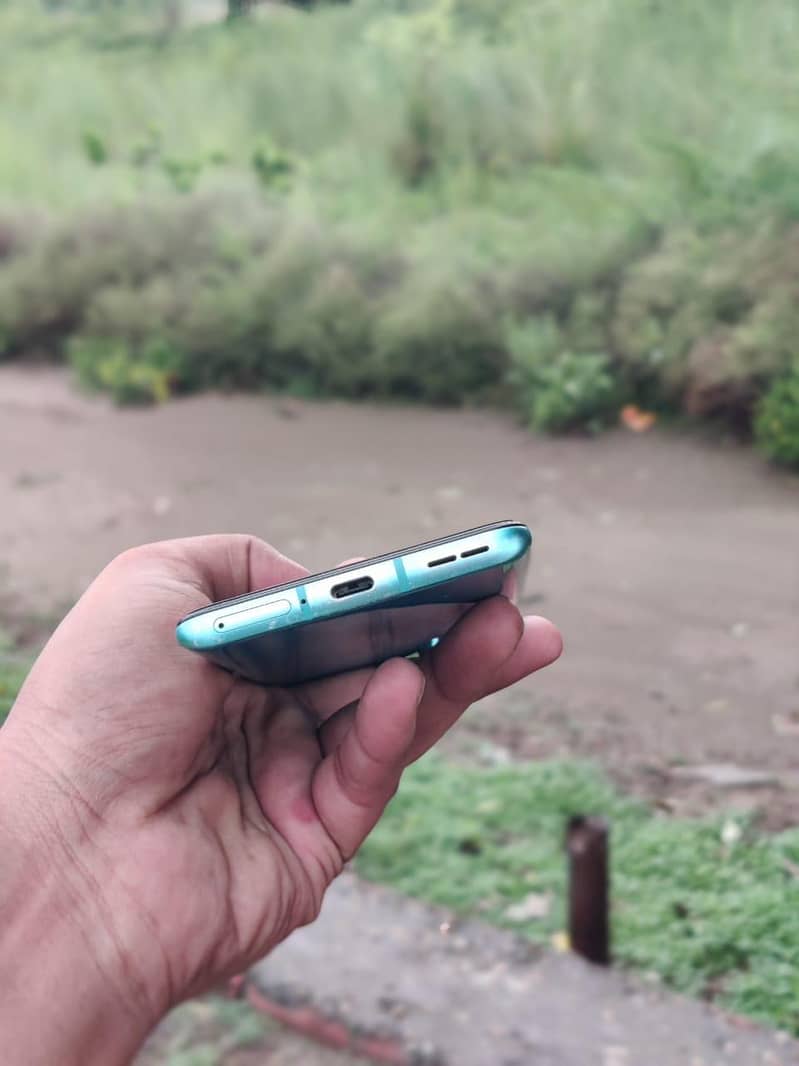One Plus 8T 1