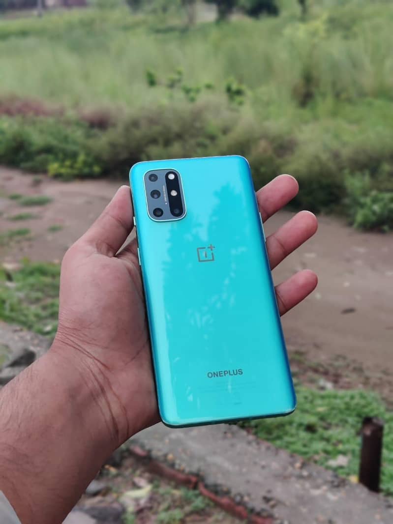 One Plus 8T 6