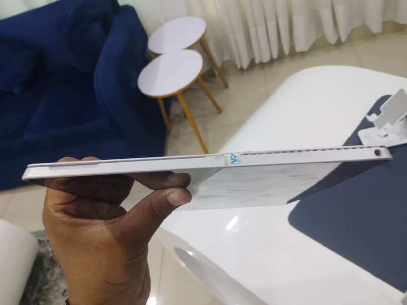 Microsoft surface pro 4 (Touch screen) 4