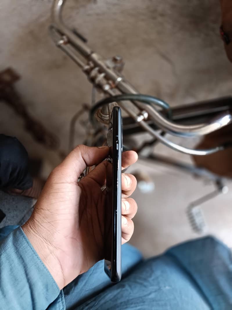 One Plus 9 Pro 3