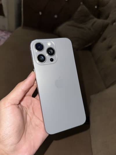 Apple iPhone 15 Pro Max