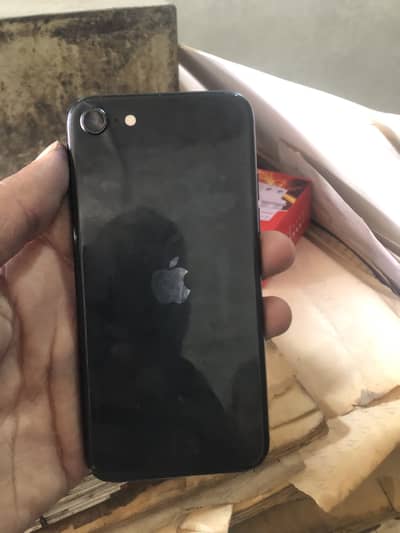 I phone se 2020