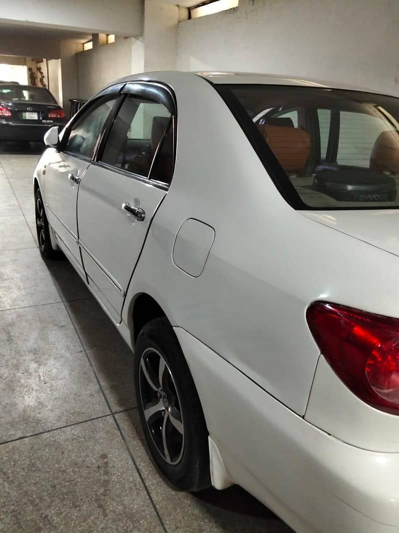 Corolla 2D 1