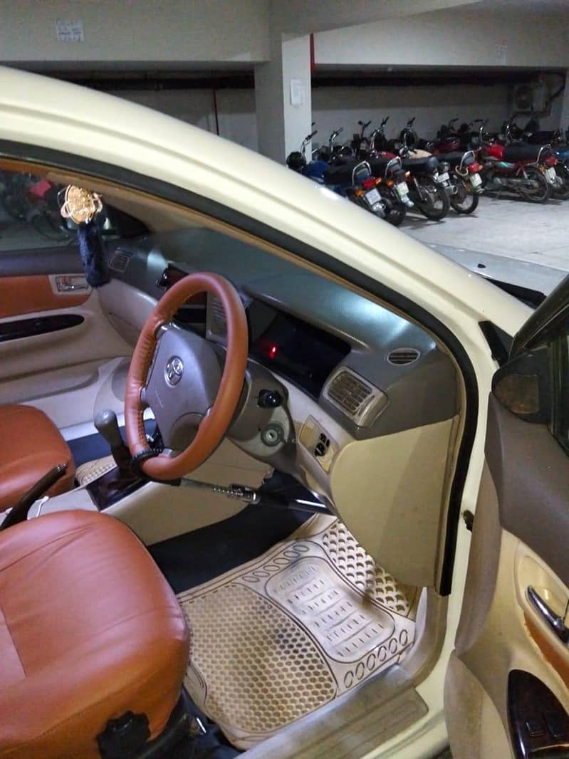 Corolla 2D 6