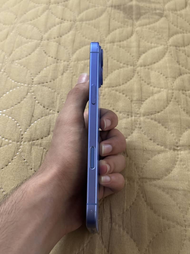 Iphone 16 plus jv 3