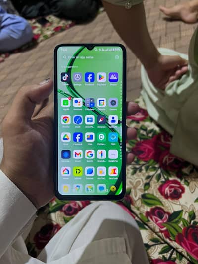 Realme C51. . . 03292048904 what's up. . 4+8. . 64Gb