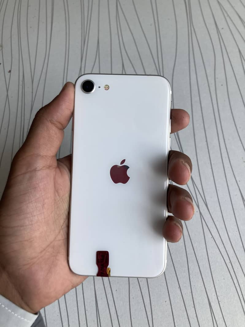 Apple iPhone SE 3