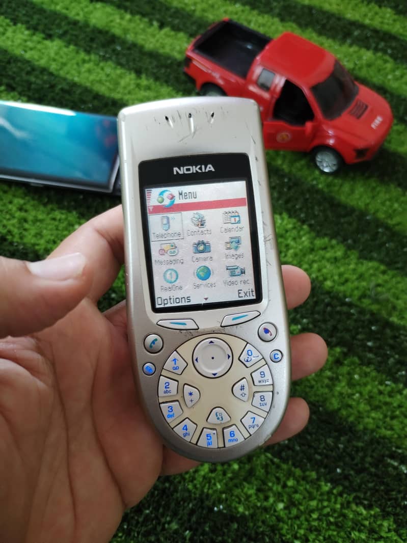 Nokia 3650 4