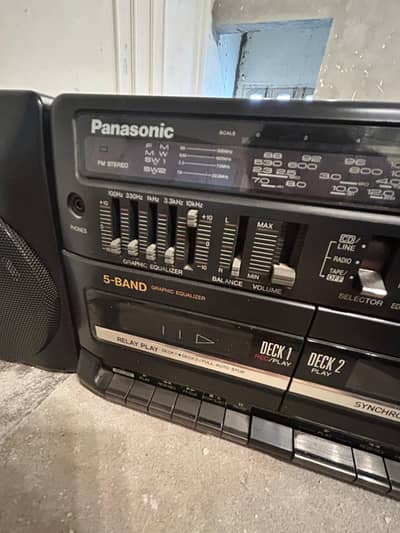 Parasonic Dual Cassette Stereo System with AM/FM Radio