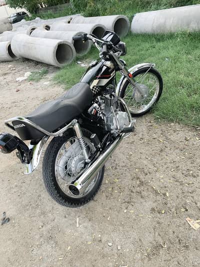 Honda CG 125 Model 2025%2026 lush Condition For sale