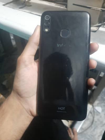Infinix Hot 8 Lite