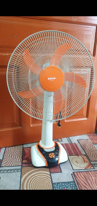 Portable charging fan.