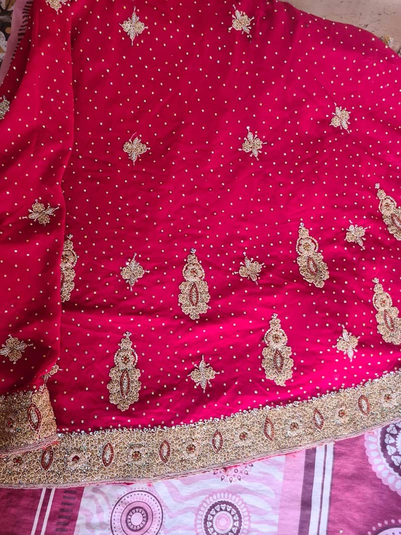 ڈیزائنر برائیڈل لہنگا مناسب قیمت میں - ڈسکاؤنٹ پر برائے فروخت 5