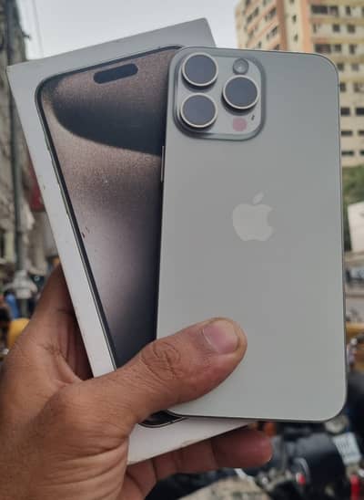 Apple iPhone 15 Pro Max 256GB Factory Unlocked | Non-PTA