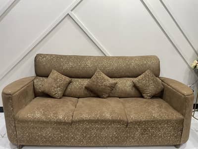 5 seater Sofa (3+1+1)