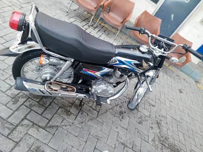 cg125 brand new condition single hand use