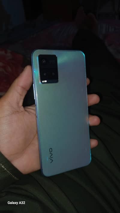 vivo y33s
