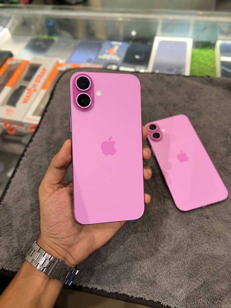 iPhone 16 Plus 1