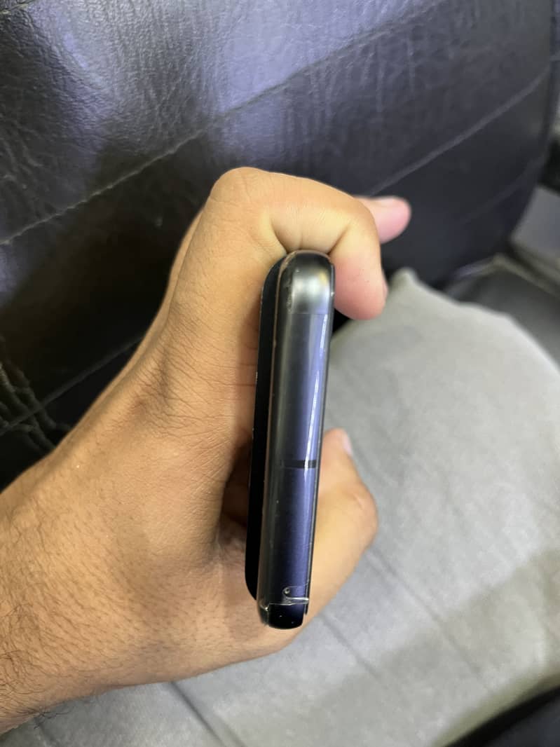 Google Pixel 8 3