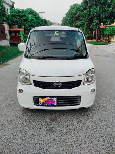 Nissan Moco 2011 totally genuine Home used car for sale