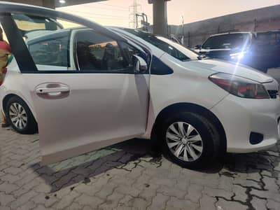 Toyota Vitz 2012