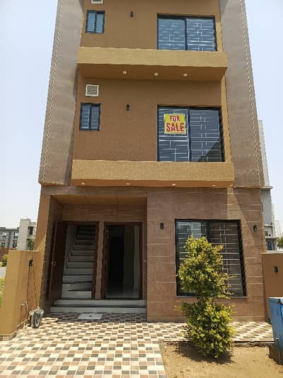 8 marla possession plot available for sale