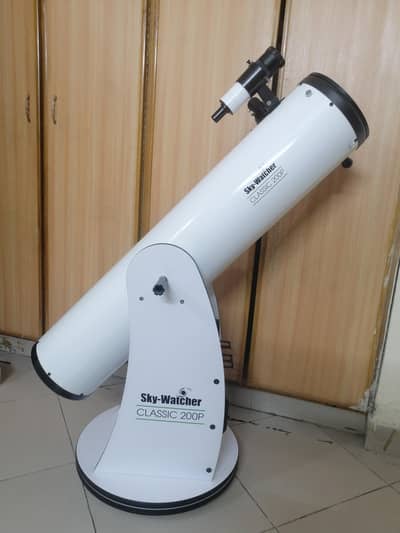 Classic Dobsonian 200p Sky-Watcher