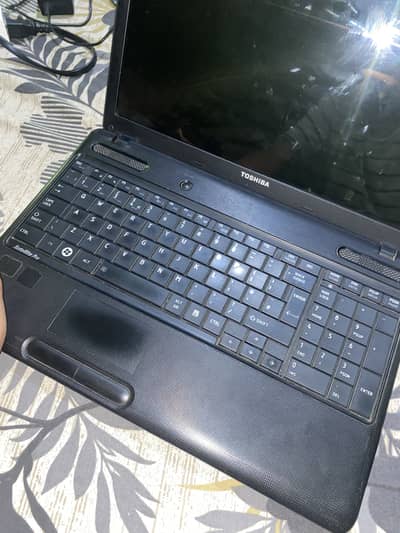 Wn 03368610560 Toshiba satelite pro laptop 500gb ssd 4 gb ram