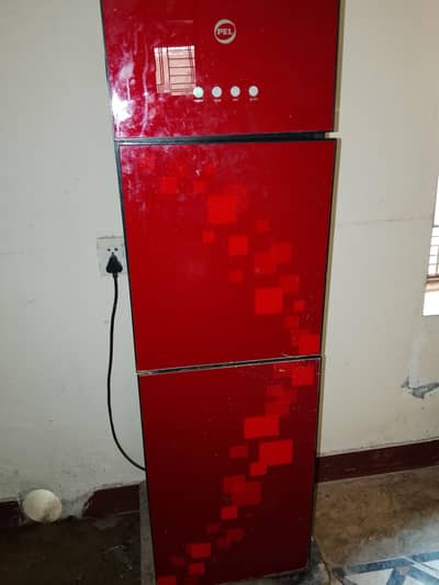 In good glass condition