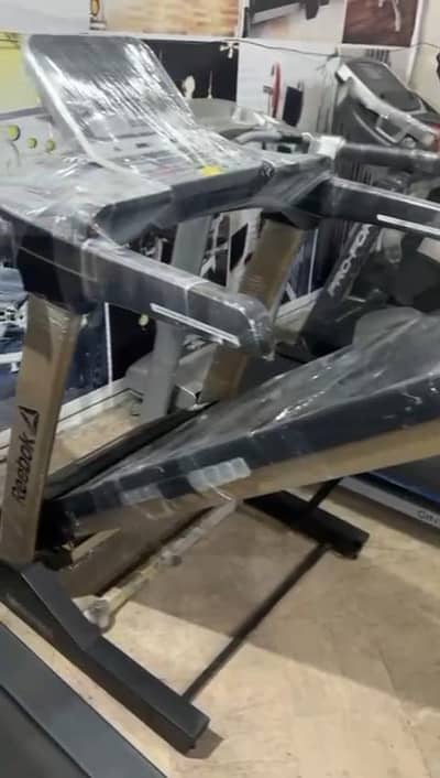 Reebok treadmill for sale 0337/ 63/72/823 only WhatsApp number