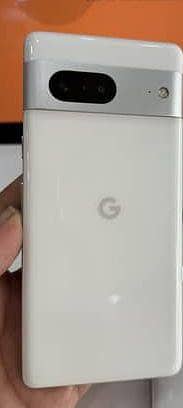 Google Pixel 7 4