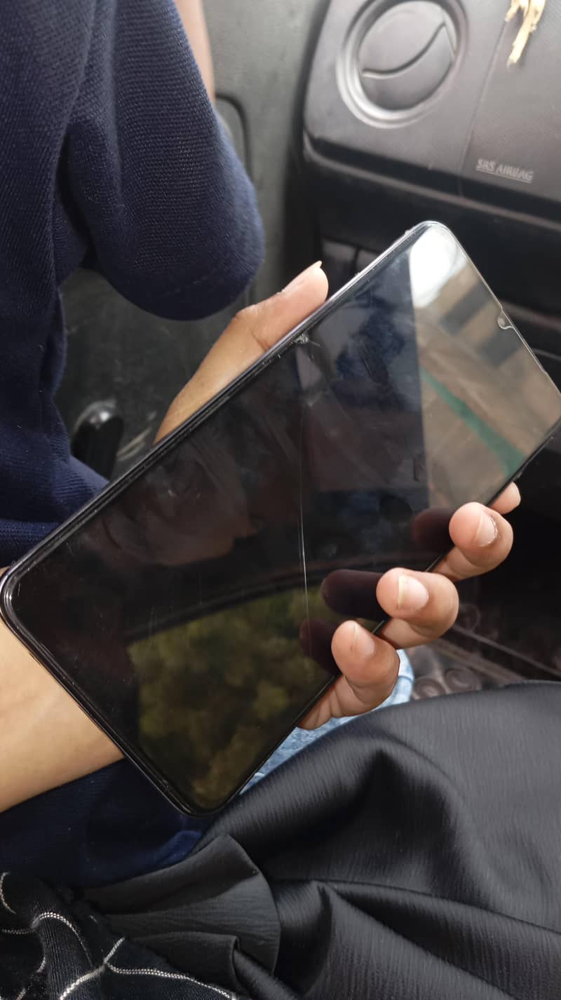 Realme Note 60 1