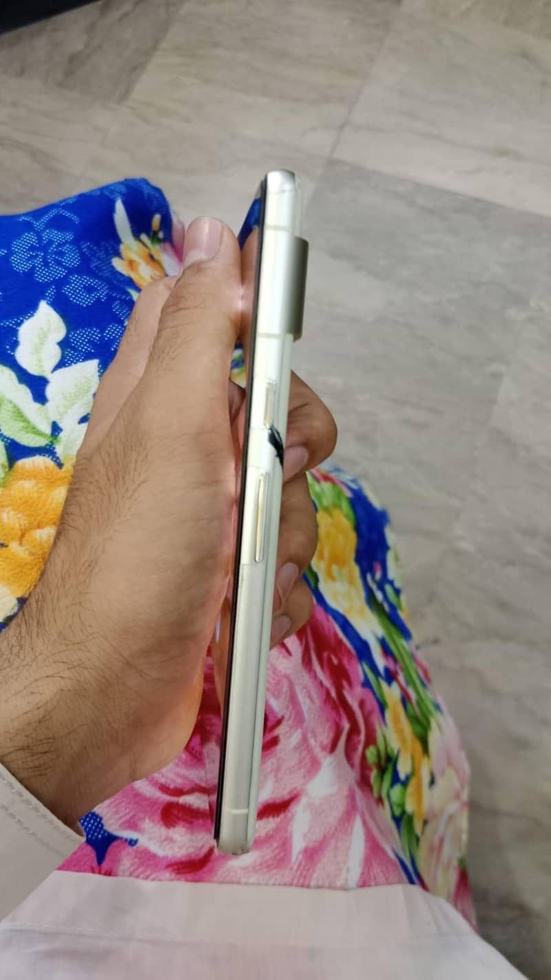 Google Pixel 7 2